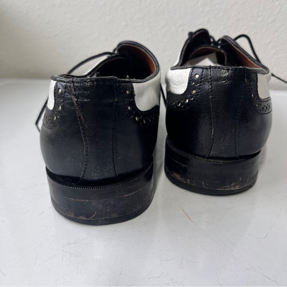 Stacy Adams Black and White Oxfords - Picture 3 of 6